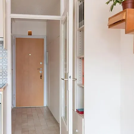 Retro Chic Studio In Trnovo Апартаменты