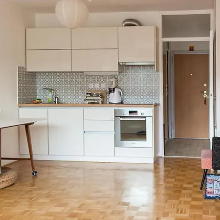 Апартаменты Retro Chic Studio In Trnovo Любляна