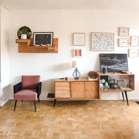 Retro Chic Studio In Trnovo * Любляна