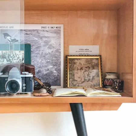 Апартаменты Retro Chic Studio In Trnovo *